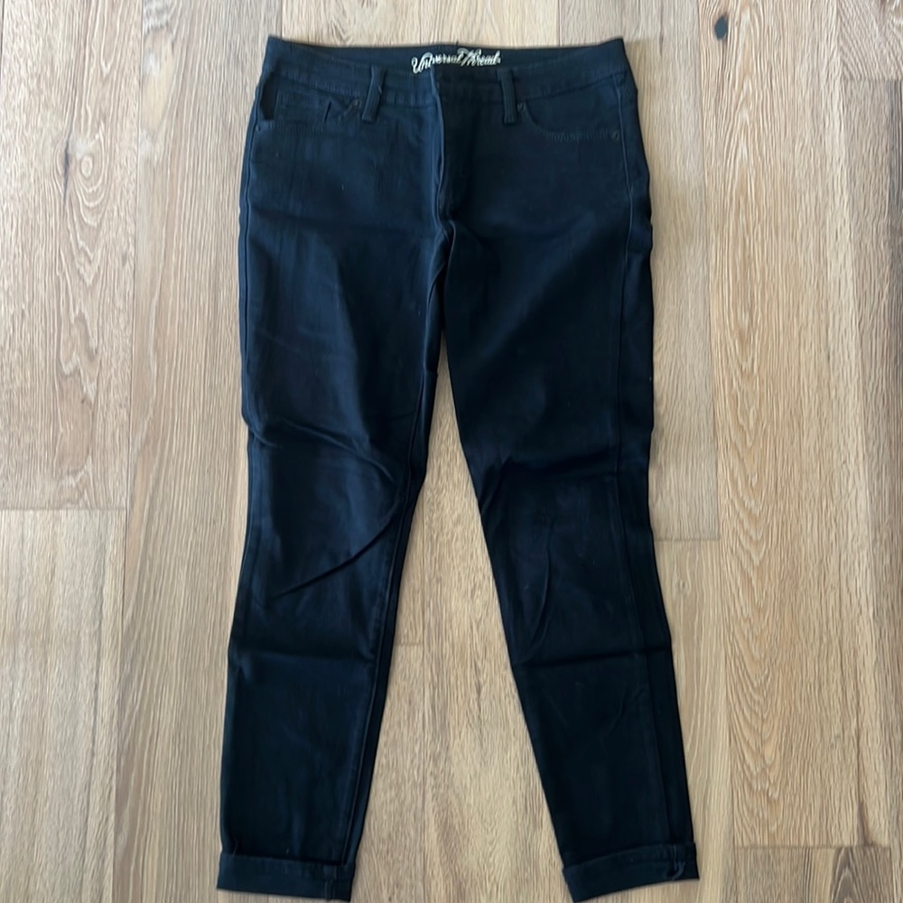 Universal Thread Black Jeans 28/6R